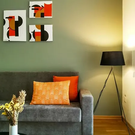 Phaedrus Living View Luxury Iras Flat 102 Apartamento Nicósia